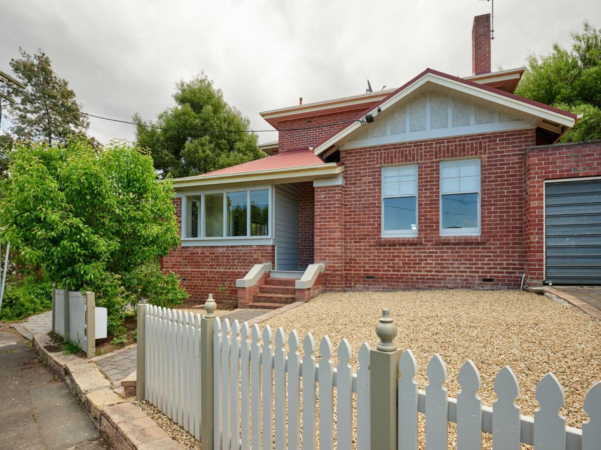 Comfort In Sandy Bay Next To The Rivulet Apartment Exterior photo