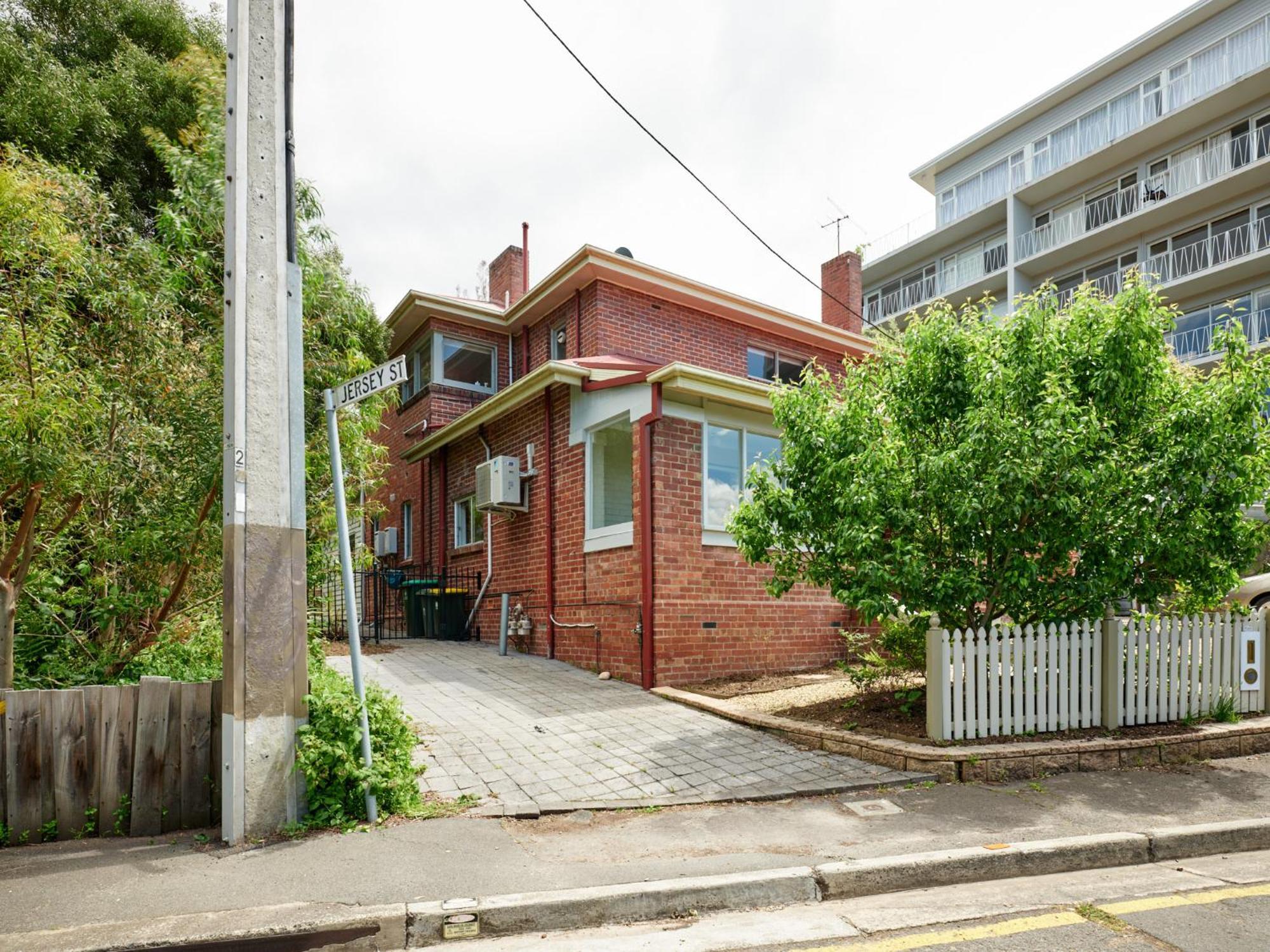 Comfort In Sandy Bay Next To The Rivulet Apartment Exterior photo